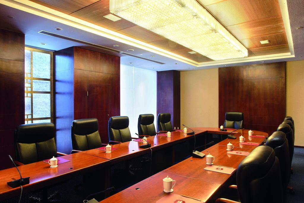 World Trade Hotel Taiyuan Exterior photo