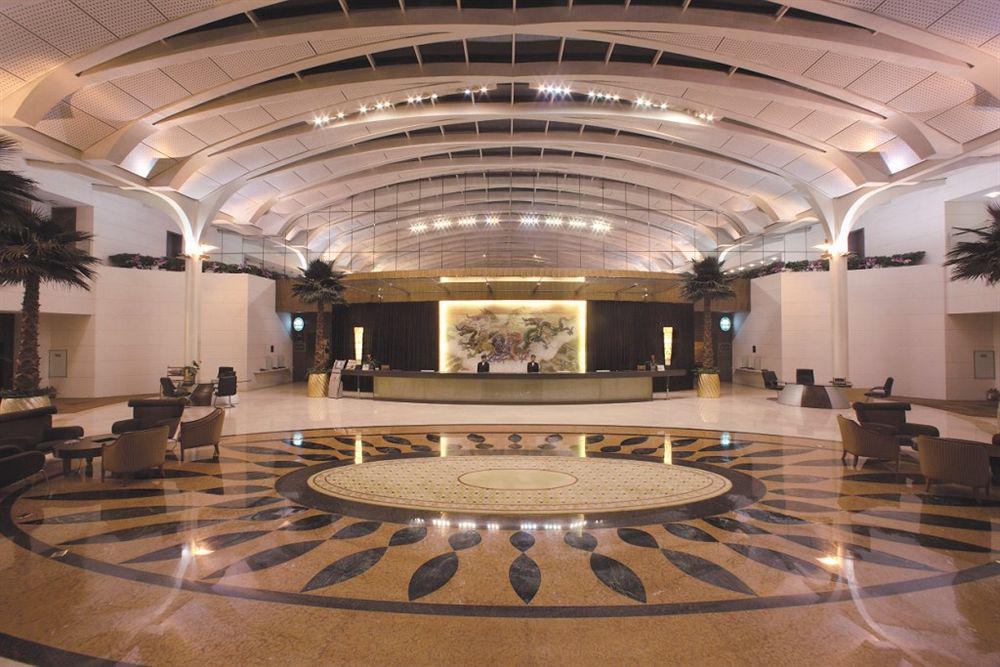 World Trade Hotel Taiyuan Exterior photo