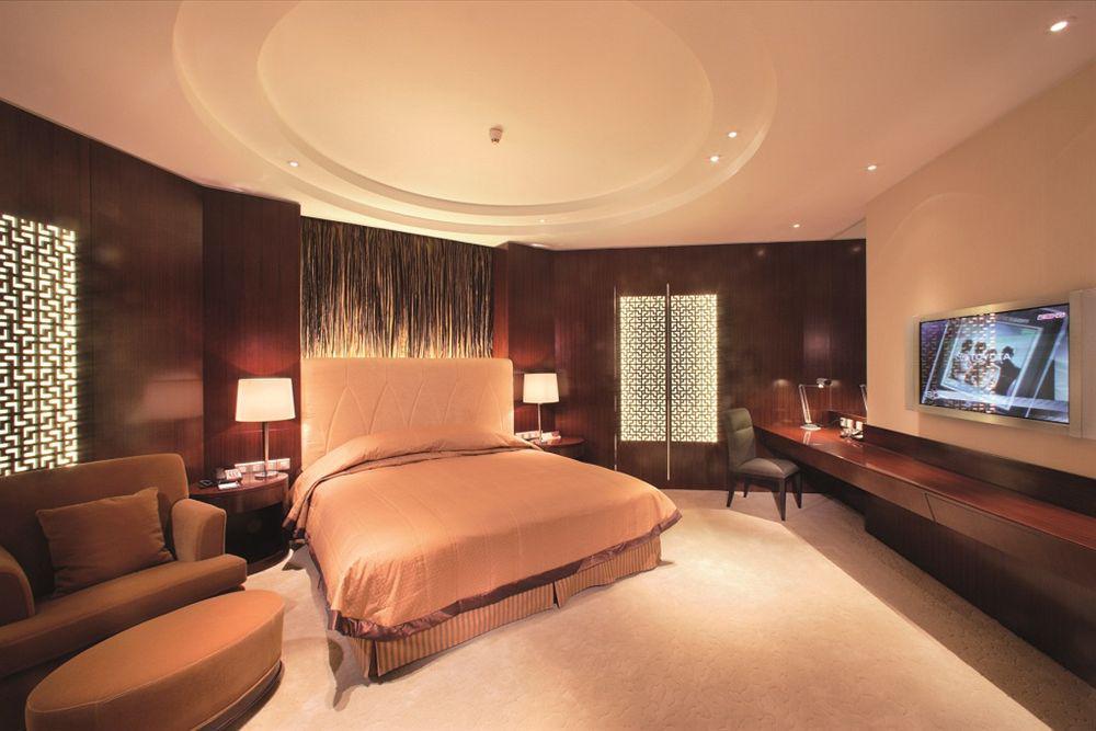 World Trade Hotel Taiyuan Exterior photo